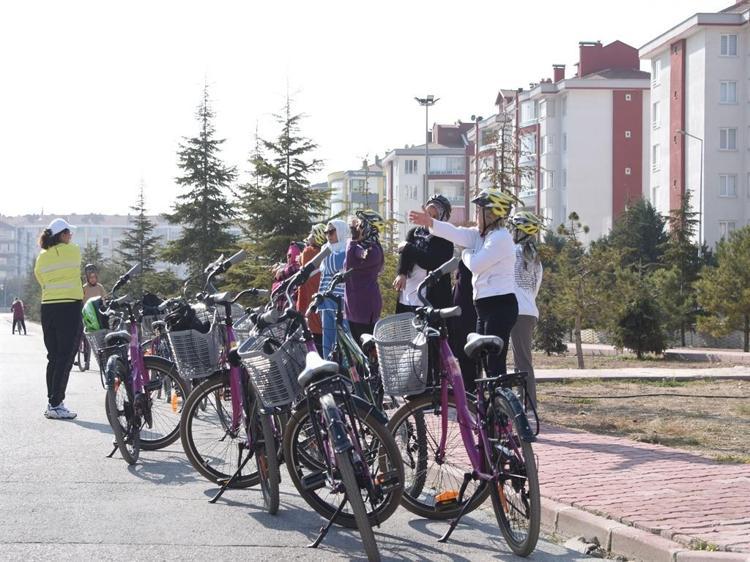 4 YILDA 500DEN DAHA FAZLA ÖĞRENCİ MEZUN VERDİK