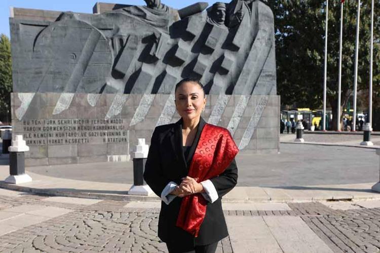 OPERA SANATINI TANITIYORUM