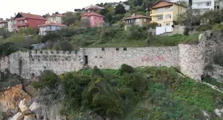 DAHA ÖNCE DE YAZILMIŞTI