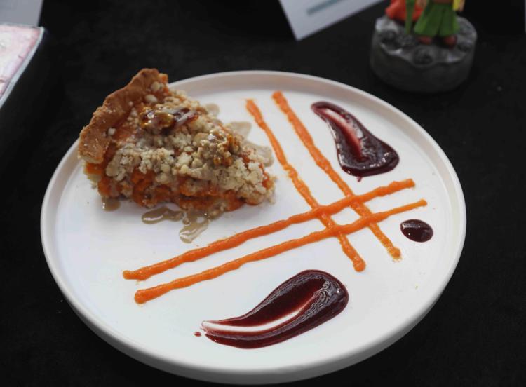 AYNI ZAMANDA BİR SANAT