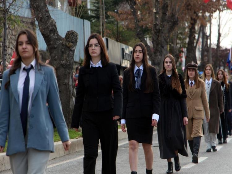 25 KASIM, BİR KURTULUŞUN ÖTESİNDEDİR