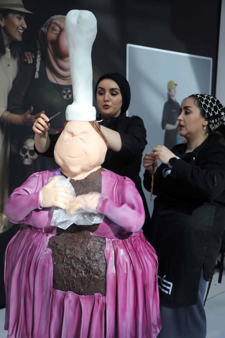 BU SANATIN İNCELİKLERİNİ ÖĞRETİYORUM