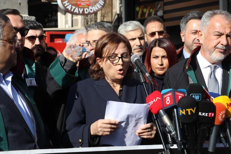 KENDİNİ MUKTEDİR KILANLARA DA ÖLÜM VAR