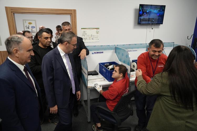 86 MİLYONUN ORTAK SORUMLULUĞU OLDUĞUNU DÜŞÜNÜYORUZ