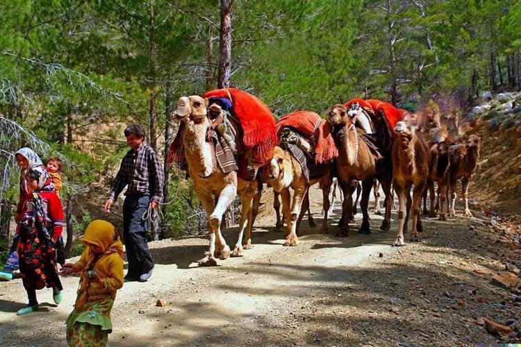 ATALARIN GELENEKLERİ SÜRDÜRÜLÜYOR