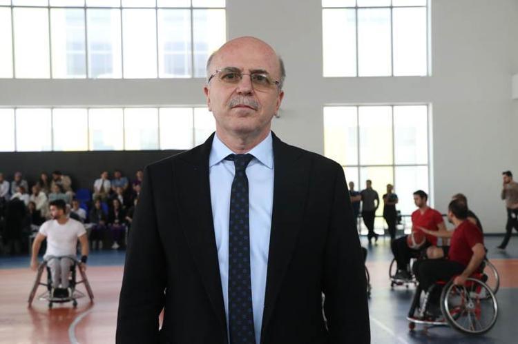 ‘ENGELLERİ NASIL AŞTIĞINI BİZZAT DENEYİMLEMEK İSTİYORUZ’