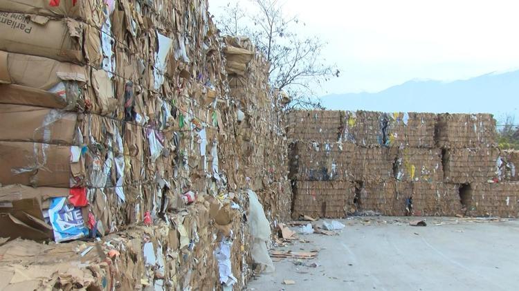 KATI ATIKLAR DA GERİ DÖNÜŞTÜRÜLÜYOR