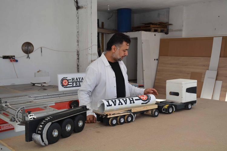 ‘DESTEK BEKLİYORUM’