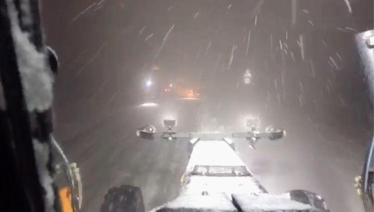 ‘EKİPLERİMİZ FEDAKARCA ÇALIŞIYOR’