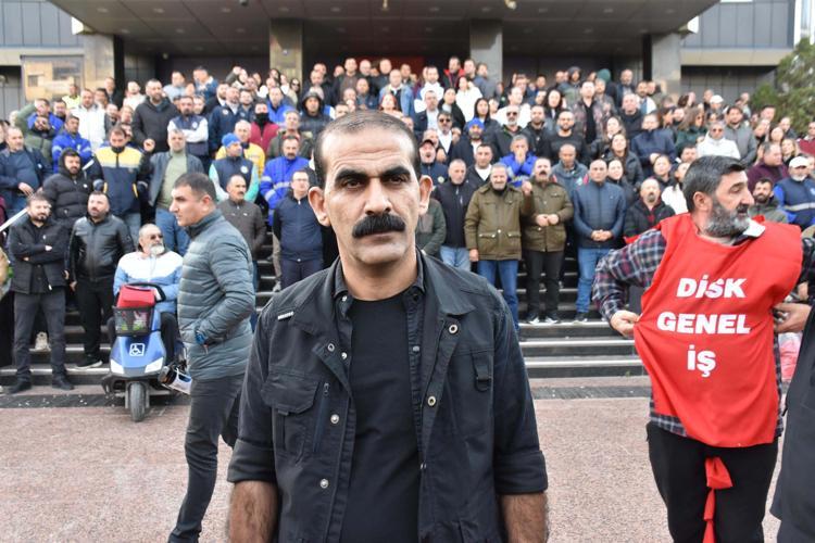 BU ŞEHİRDE İŞÇİYİ HALKIN ÖNÜNE ATMAK MODA HALİNE GELDİ