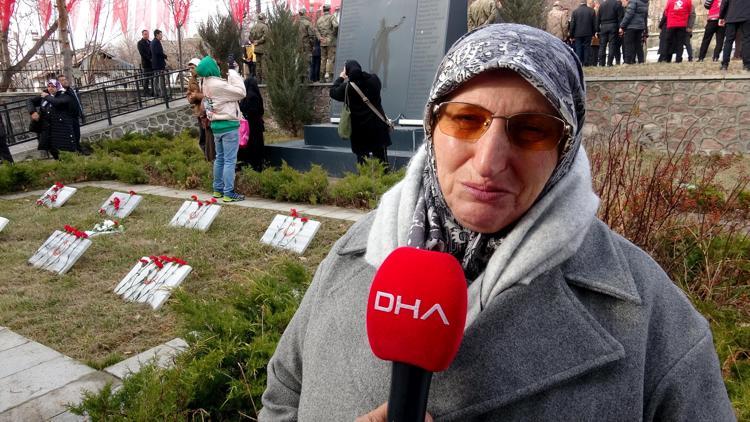 KARANFİLLER BIRAKILDI