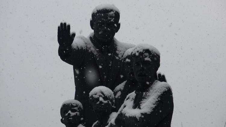 AĞIR TONAJLI ARAÇLAR KONTROLLU GEÇTİ