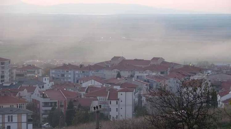 İNSANLAR NE BULURSA YAKIYOR