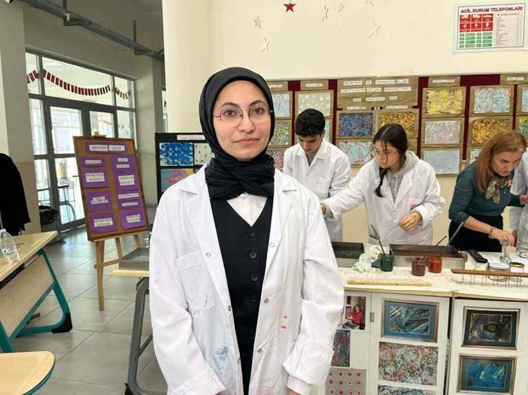 ÖĞRETMENİMİZİN ANLATTIĞI ŞEYLERİ DENEYİMLEMEK ÇOK HEYECANLI