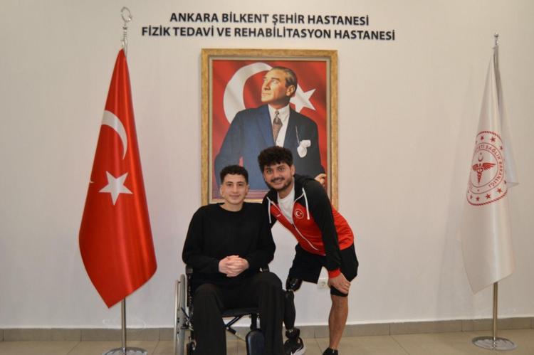 7 AY SONRA AYAĞA KALKMAK ÇOK FARKLI BİR DUYGUYDU