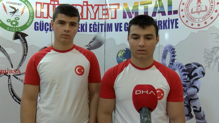 ‘İLERİDE POLİS OLMAK İSTİYORUM’