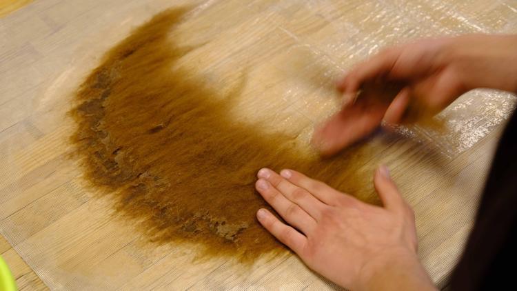 YAPIMINDA SADECE SU, SABUN VE YÜN KULLANILIYOR