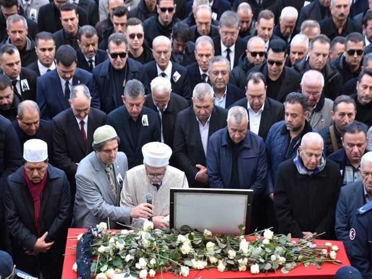 CUMHURİYET MEYDANINDA CENAZE NAMAZI KILINDI