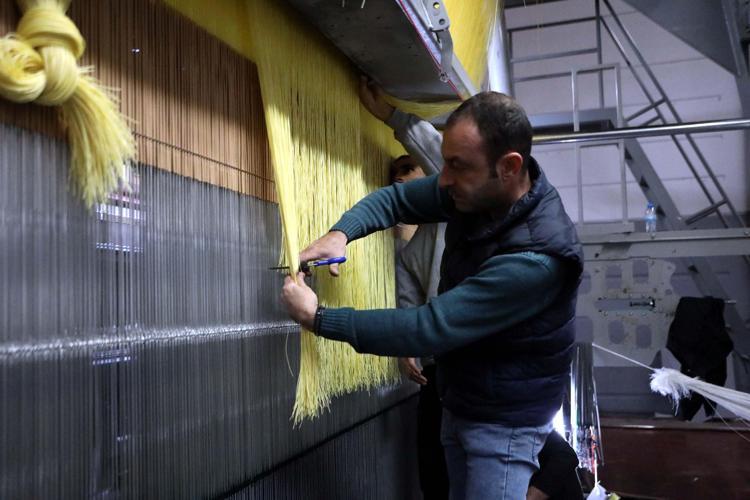 ‘HALI ÜRETİMİNDE DÜNYA BİRİNCİSİYİZ’