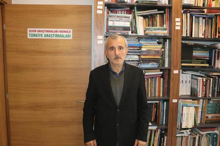 ‘KAYNAKLAR DÜNÜ BUGÜNE TAŞIYOR’