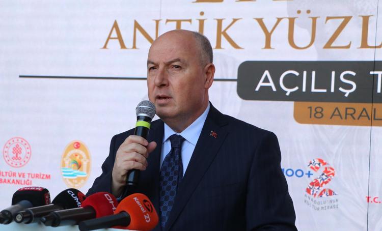 DENİZLİNİN SAHİP OLDUĞU ARKEOLOJİK ZENGİNLİKLERLE BİR AÇIK HAVA MÜZESİ