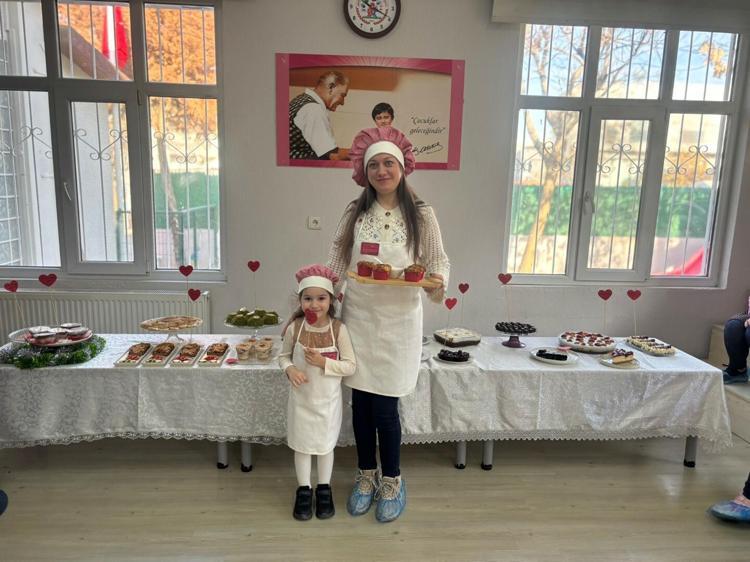 GERİ DÖNÜŞTÜRMEK ÇOCUKLARI MUTLU ETTİ