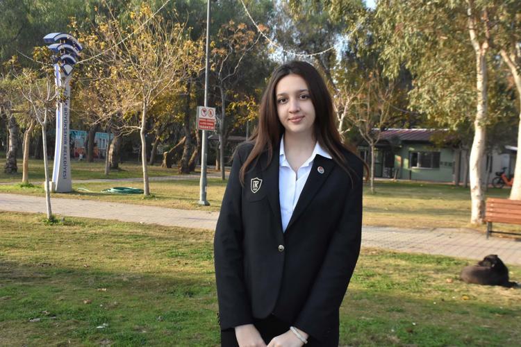 BİRİNİN ATIĞI DİĞERİNİN HAZİNESİ