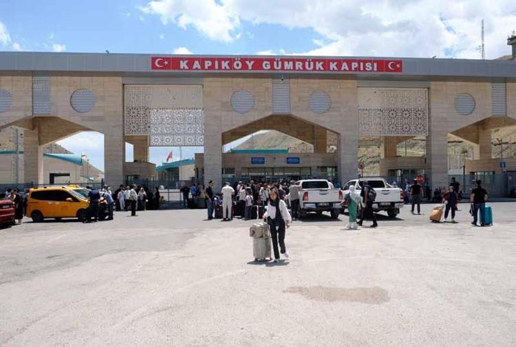 ‘VAN’I ÇOK SEVDİK’