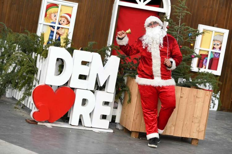 NOEL BABA ASLEN ANTALYALI