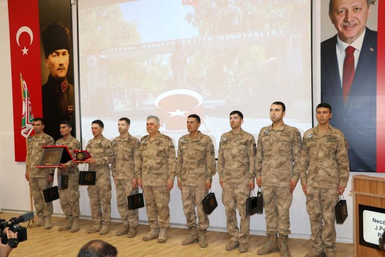 SAVAŞÇI RUHU DİSİPLİNDEN BESLENİR