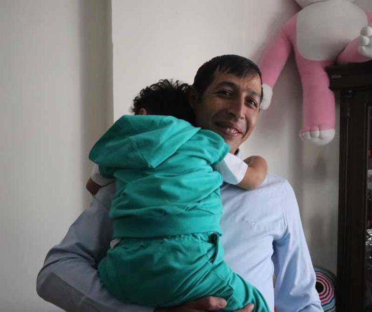 ‘ENKAZDAN ÇIKARILAN ÇOCUKLARI GÖRÜNCE EVLADIM AKLIMA GELDİ’