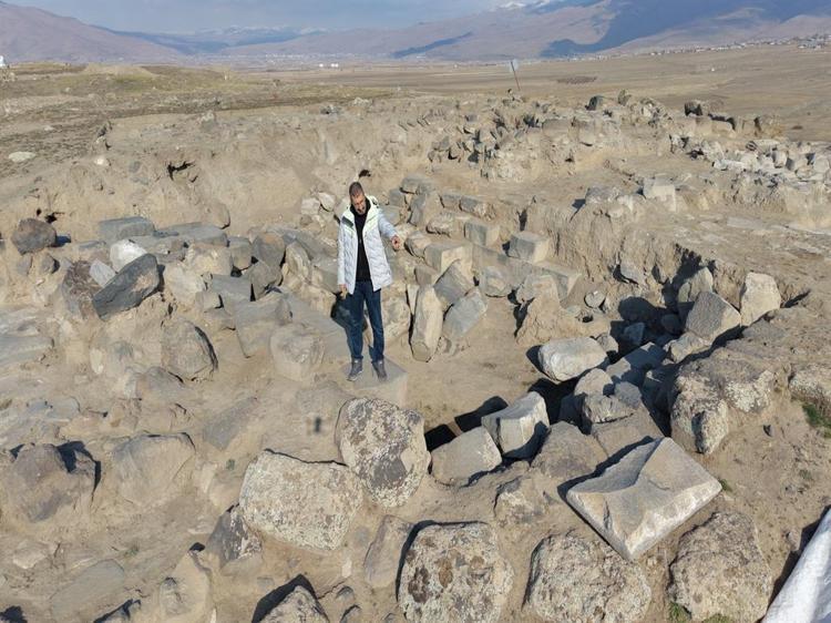 ‘BÖLGEDE BULUNAN TÜM YAZITLAR KÖRZÜT KALESİNDEN’