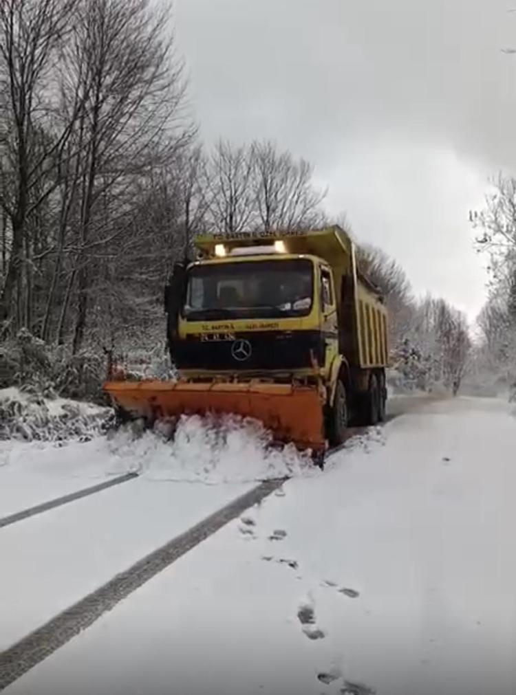 ULUS İLÇESİNDE TAŞIMALI EĞİTİME ARA VERİLDİ