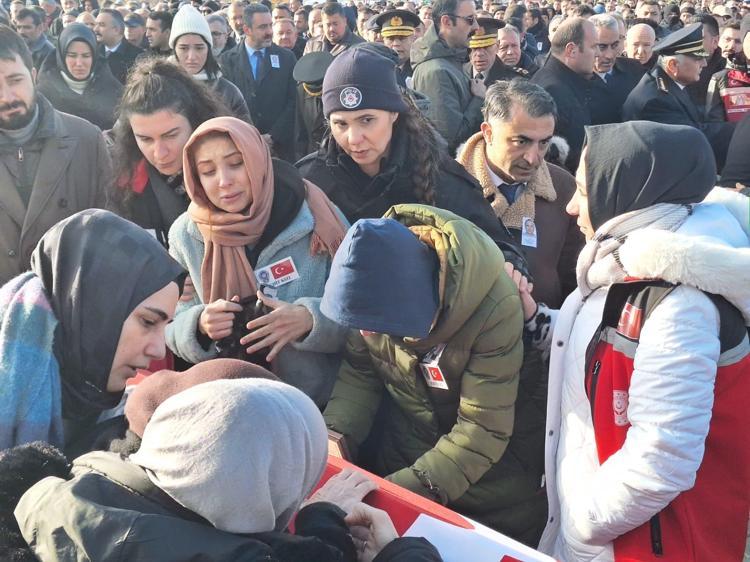 DÜNYANIN EN İYİ İNSANIYDI