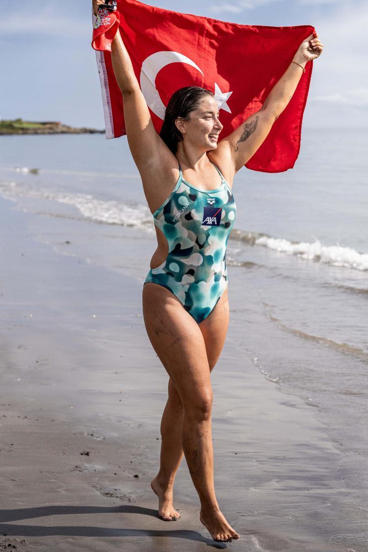 BENGİSU VE TUNA TARİH YAZDI