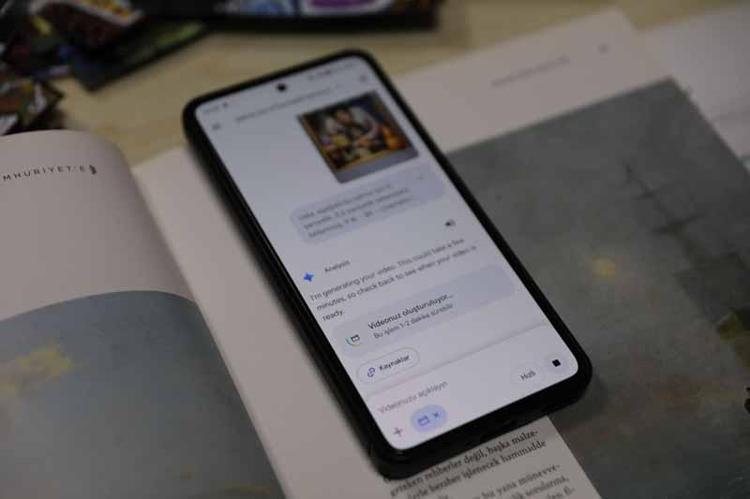 YAPILAN ŞEY BİRKAÇ ESERİN KOLAJI OLUR