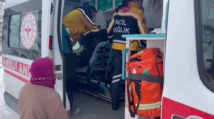 73 YAŞINDAKİ HASTA HASTANEYE ULAŞTIRILDI