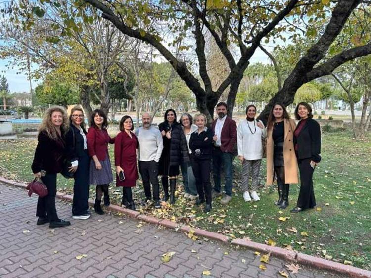 COVİD-19 ARTIK İLK HIZINDA DEĞİL, PANDEMİYİ ATLATMIŞ DURUMDAYIZ