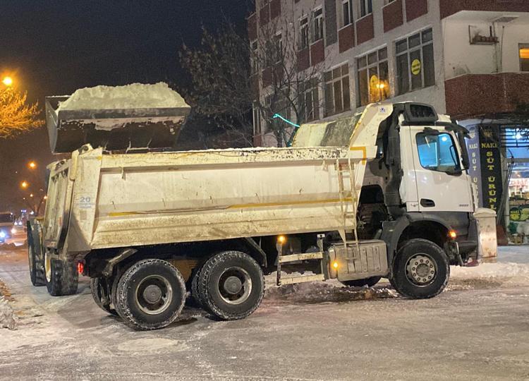 ZABITA EKİPLERİNDEN TRAFİK İÇİN ANONSLU ÖNLEM