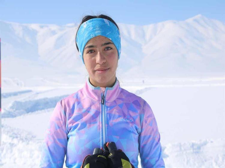 ‘ÜŞÜYORUZ AMA HEDEFİMİZ BİRİNCİLİK’