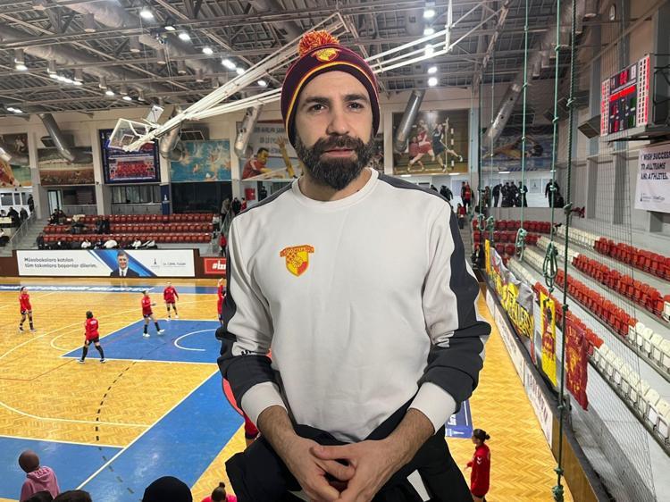 ‘GÜZEL ALIŞKANLIKLAR EDİNMELERİNİ SAĞLAMAYA ÇALIŞIYORUZ