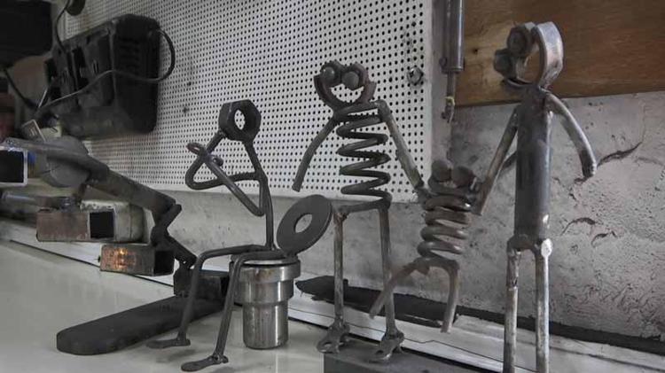 GERİ DÖNÜŞÜME KATKI SAĞLIYORUM