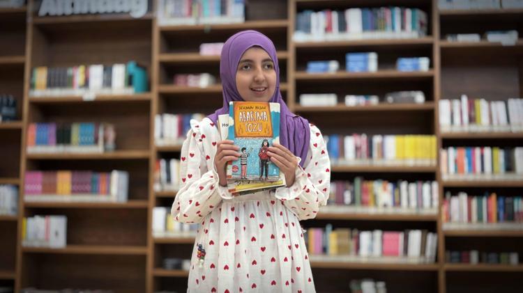 ANNEM İÇİN DE ALIYORUM DİYORUM