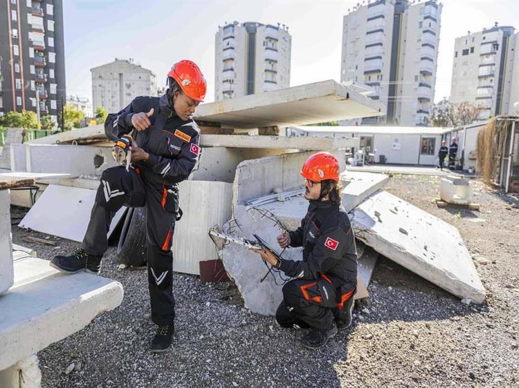 NEDEN ARAMA KURTARMA ALANINDA OLMASIN