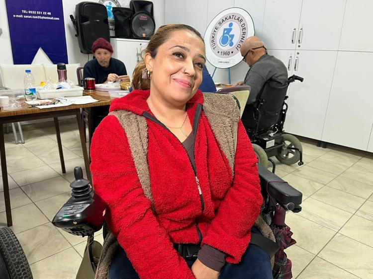 ÇOK GÜZEL ŞEYLER BAŞARDIĞIMIZI HİSSEDİYORUZ