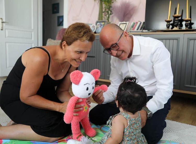 ‘BEKLEYEN KORUYUCU AİLEMİZ YOK’