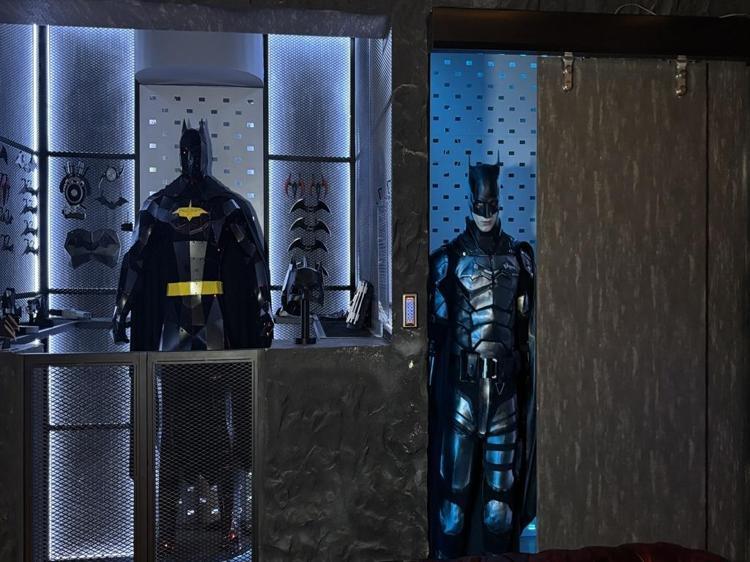 EV, BATMAN KARAKTERİNİN BEYNİ VE KALBİ