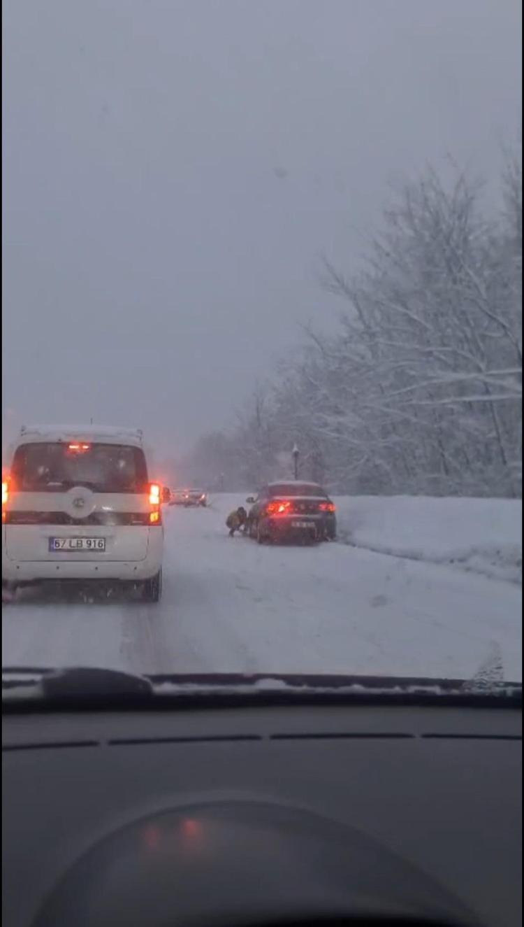 EREĞLİ YOLU KAPANDI