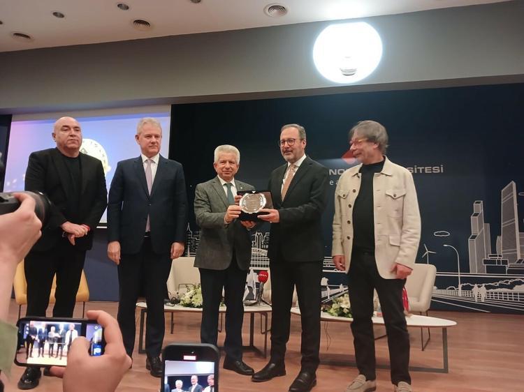 FUTBOLDA ÇOK FAZLA PARA HARCANIYOR