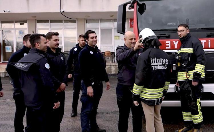 ‘DOĞUM GÜNÜ PASTASI DA KESİLDİ’